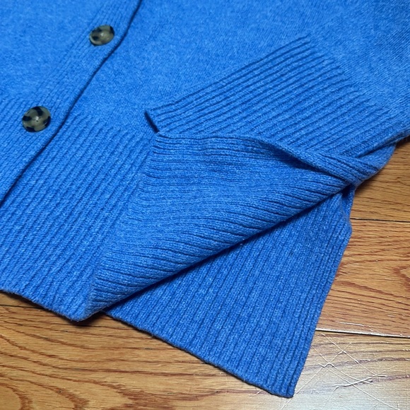 GAP cardigan - Picture 2 of 4